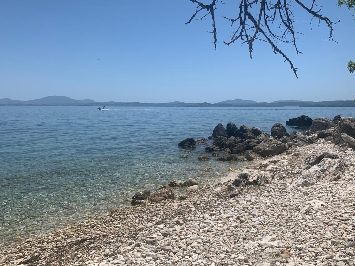 Villa Serena Nisaki  Dış mekan fotoğraf